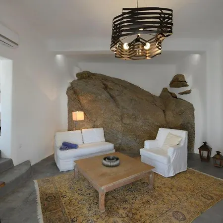 Luxury Theatron Mykonos *