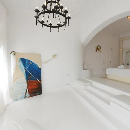 Luxury Theatron Mykonos *